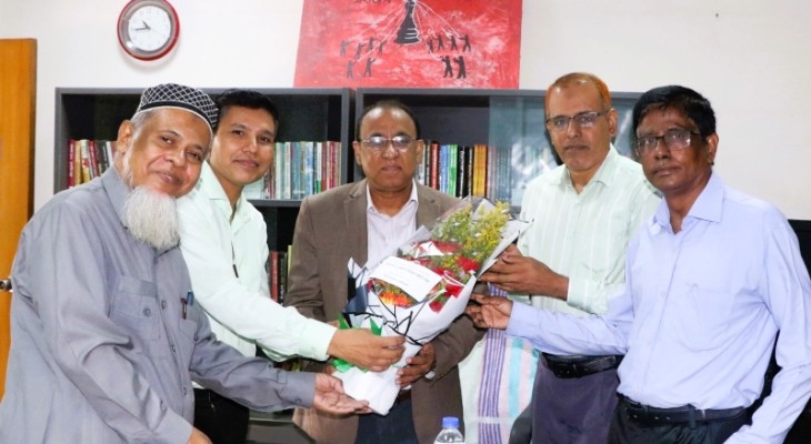 বাউবির মুক্তিযুদ্ধ গবেষণা কেন্দ্রের কর্মকর্তা-কর্মচারীদের সাথে উপাচার্যের মতবিনিময়